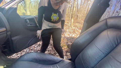 My wife Luna gives road head and gets her ass pounded outdoors