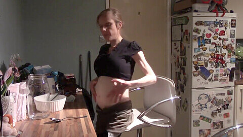 Inzet, pregnant belly stuffing, insertation