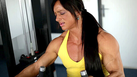 Lonely muscular whore shows her training routine