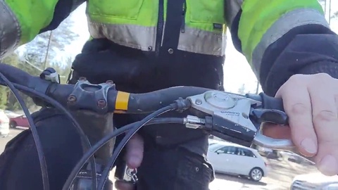 Outdoor bike dickflash for horny road men and boys