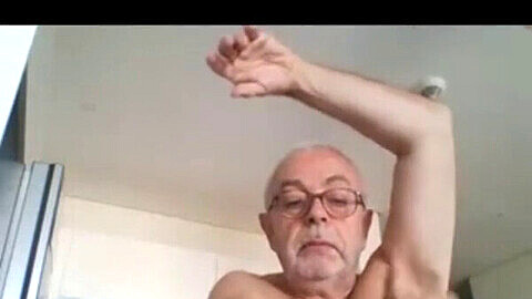 Grandfather puts on a webcam show by masturbating for his queer audience