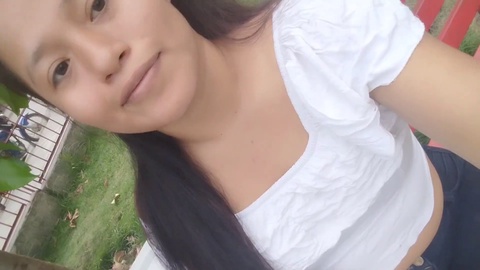 Colombiana, 19 year old, virgin sex