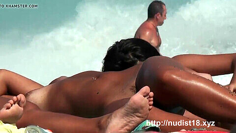 Voyeur teen nude beach, nudistas en la playa, gf sending nudes