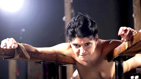 罰, スタジオ, 苦痛