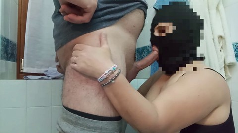 Vero coppia amatoriale europea con Della, una matura prosperosa, che gode di una intensa sessione di sesso