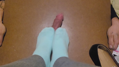 Chaussettes, fetiche aplastar insectos, ballbusting footjob