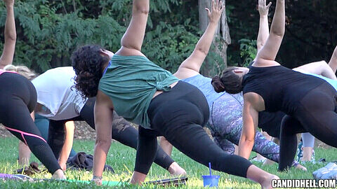 Yoga instructor, yoga pants, meditation