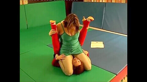 Seductive MILFs share their grappling expertise with jkmartin