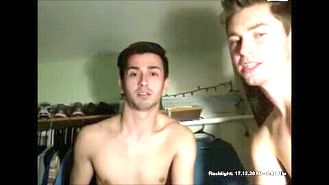 Amateur Webcam No. 59 - 17.12.2017 with 19 year old Matt from the United States