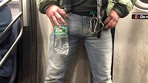Desi metro sex, levis jeans 501, jeans bulge