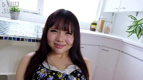 일본 여학생 오줌 먹방, 1인칭 애태우기 일본 귀여운, 일본백보지